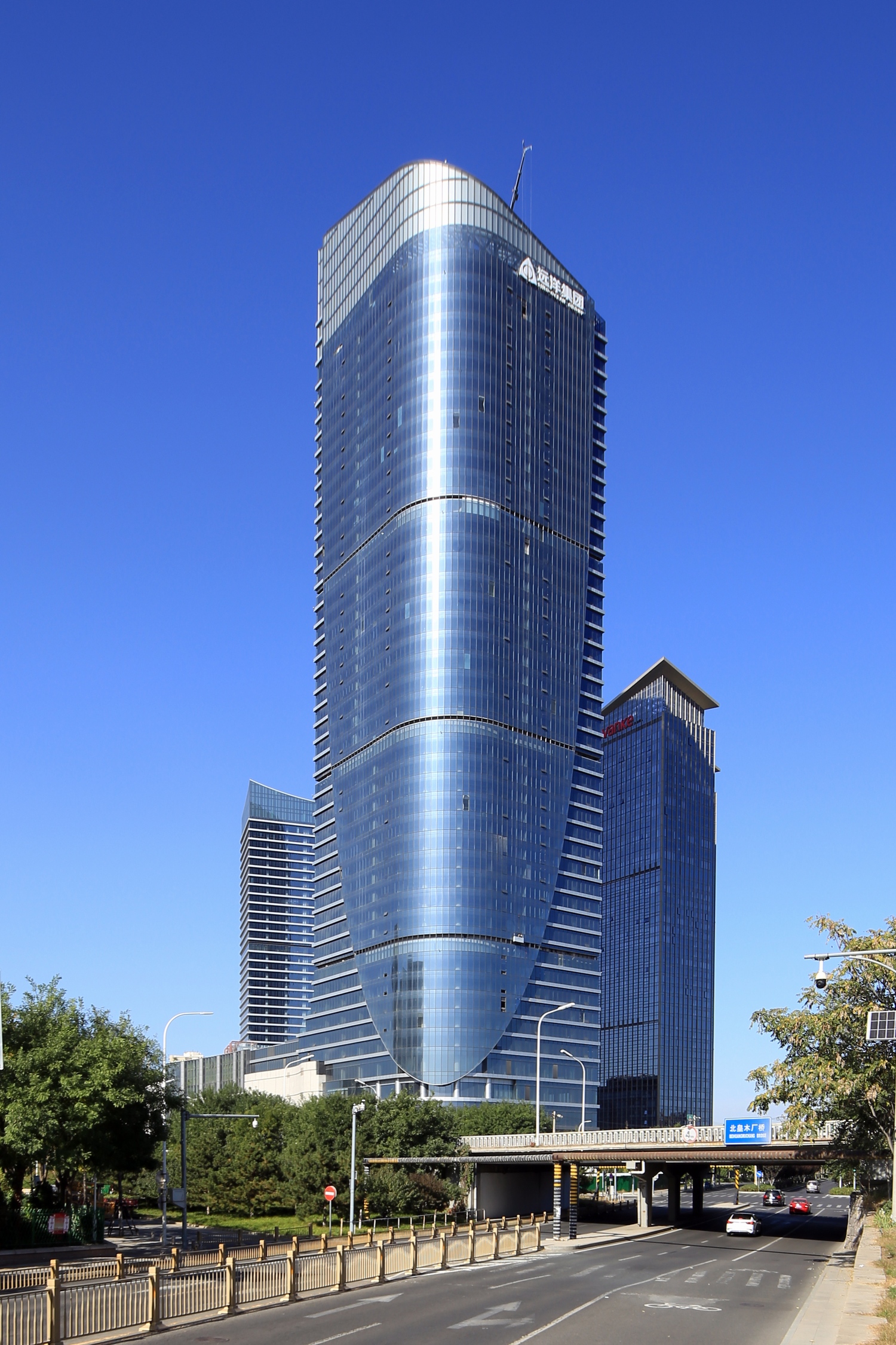 ����Զ���̸ֵ�